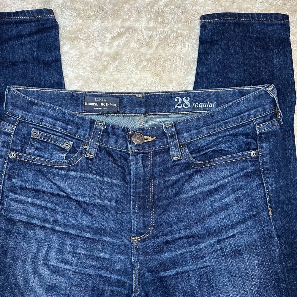 J. Crew classic medium/dark wash Midrise Toothpick skinny jeans Size 28 - Picture 3 of 5